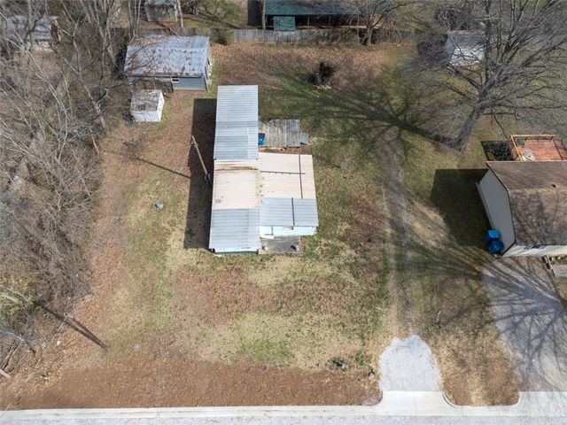 236 Ellis Lane, Pea Ridge, AR 72751