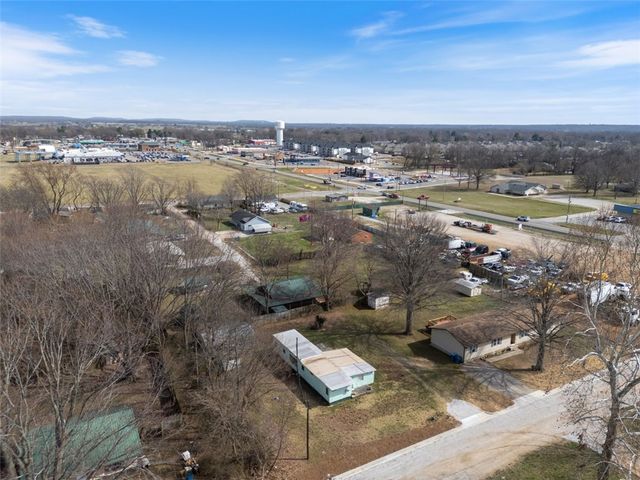 236 Ellis Lane, Pea Ridge, AR 72751