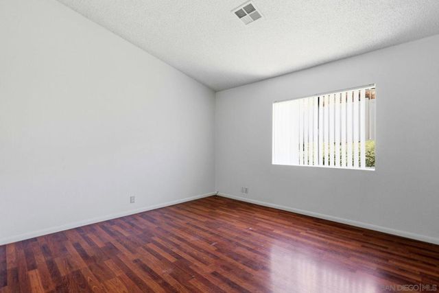 13335 Sneezy Ct., El Cajon, CA 92021