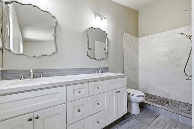 13335 Sneezy Ct., El Cajon, CA 92021