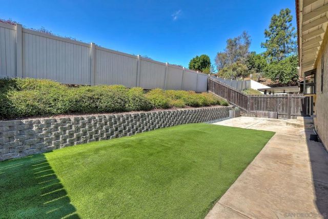 13335 Sneezy Ct., El Cajon, CA 92021