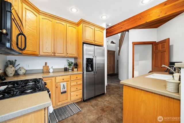 9474 Freedom Place, Blaine, WA 98230