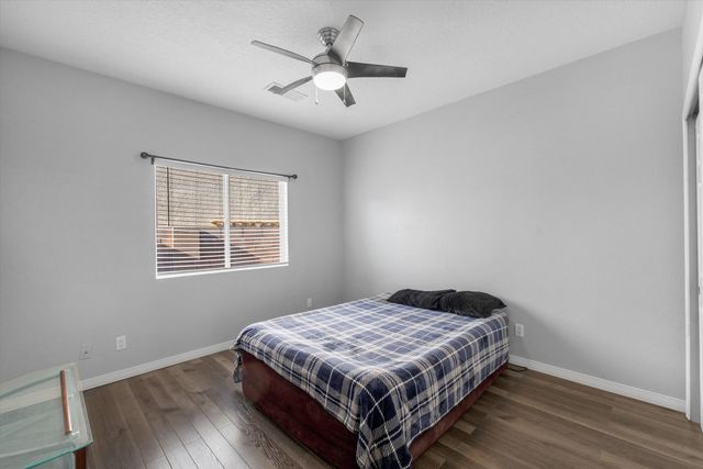 1043 Marapi Street NW, Albuquerque, NM 87120