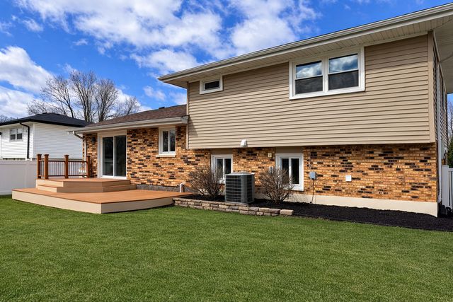 16755 Oleander Avenue, Tinley Park, IL 60477