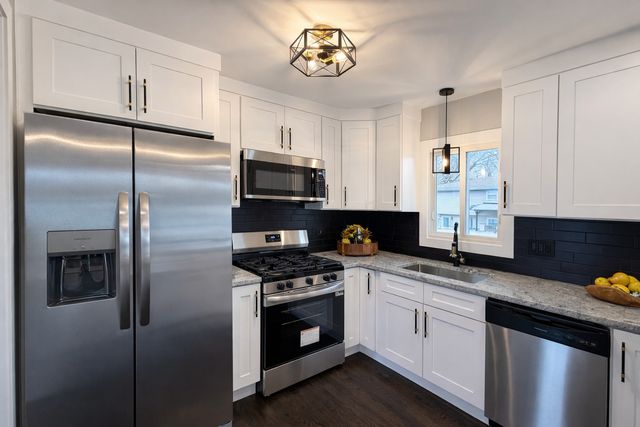 16755 Oleander Avenue, Tinley Park, IL 60477