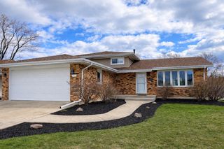 16755 Oleander Avenue, Tinley Park, IL 60477