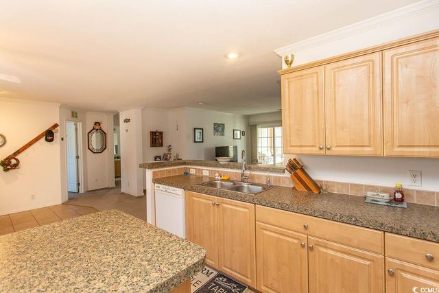 567 Woodholme Dr., Conway, SC 29526