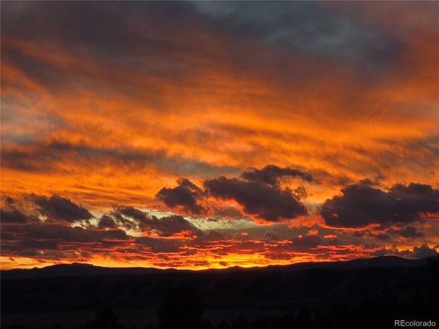 183 Toreador Ln, Como, CO 80432