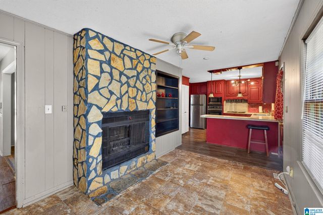 529 16TH AVENUE NW, Center Point, AL 35215