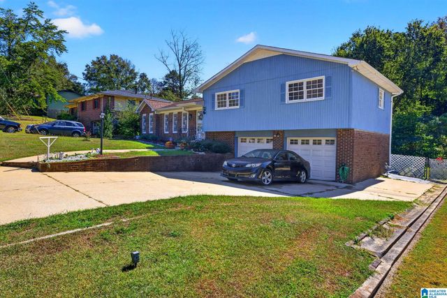 529 16TH AVENUE NW, Center Point, AL 35215