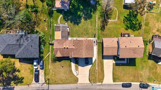 529 16TH AVENUE NW, Center Point, AL 35215