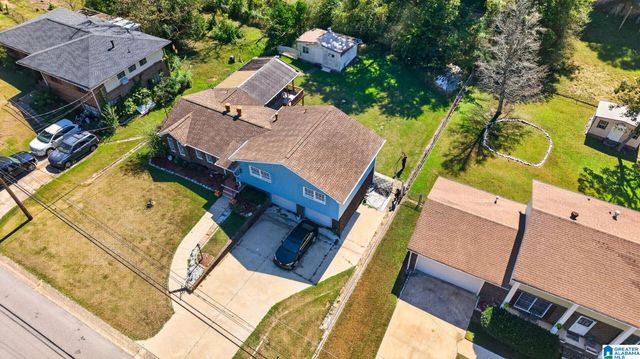 529 16TH AVENUE NW, Center Point, AL 35215