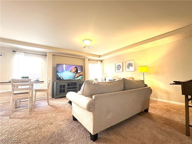 6806 Philharmonic Avenue, Las Vegas, NV 89139