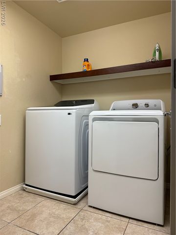 6806 Philharmonic Avenue, Las Vegas, NV 89139