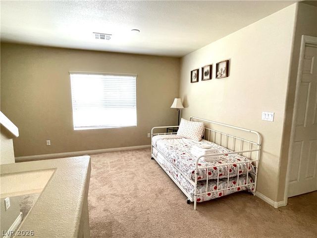 6806 Philharmonic Avenue, Las Vegas, NV 89139
