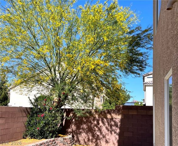 6806 Philharmonic Avenue, Las Vegas, NV 89139