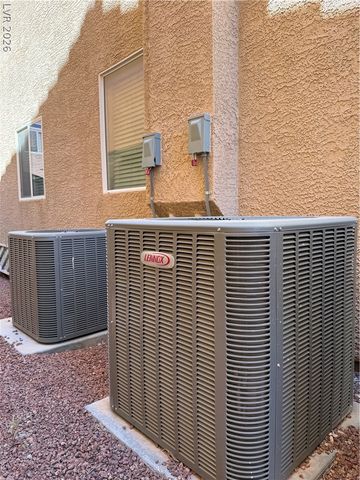 6806 Philharmonic Avenue, Las Vegas, NV 89139
