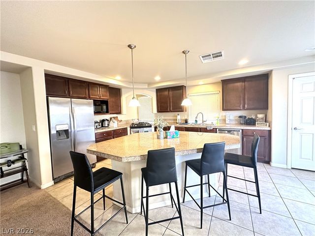 6806 Philharmonic Avenue, Las Vegas, NV 89139