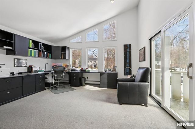 47 Hopper Farm Road, Upper Saddle River, NJ 07458