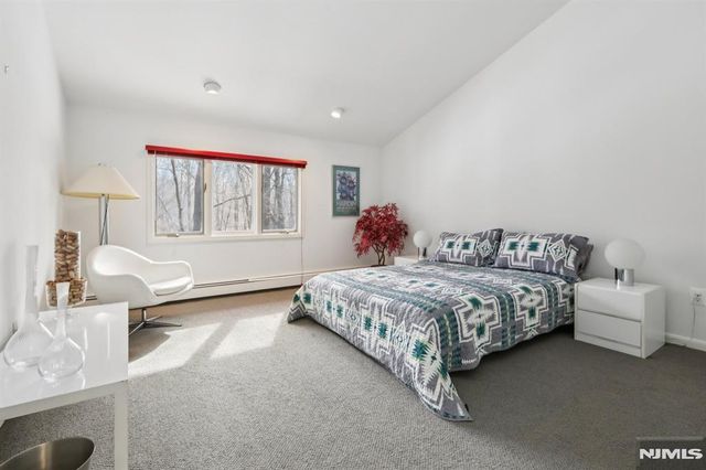 47 Hopper Farm Road, Upper Saddle River, NJ 07458