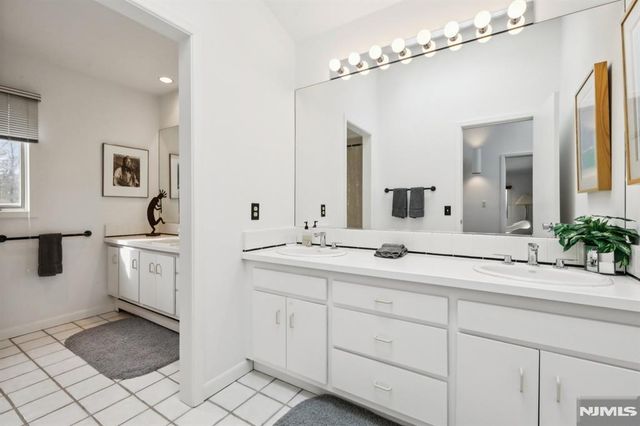 47 Hopper Farm Road, Upper Saddle River, NJ 07458