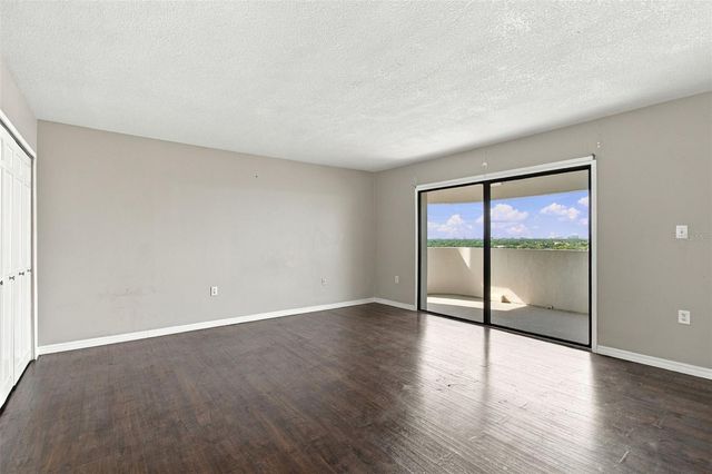 4141 BAYSHORE BOULEVARD 1106, Tampa, FL 33611