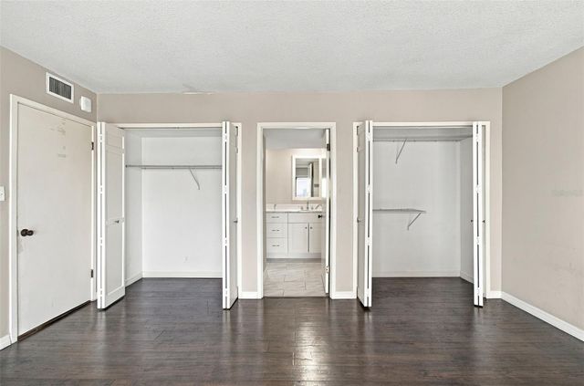 4141 BAYSHORE BOULEVARD 1106, Tampa, FL 33611