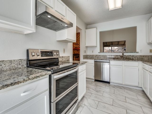 8729 Brushy Creek Trail, Fort Worth, TX 76118