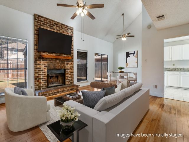 8729 Brushy Creek Trail, Fort Worth, TX 76118