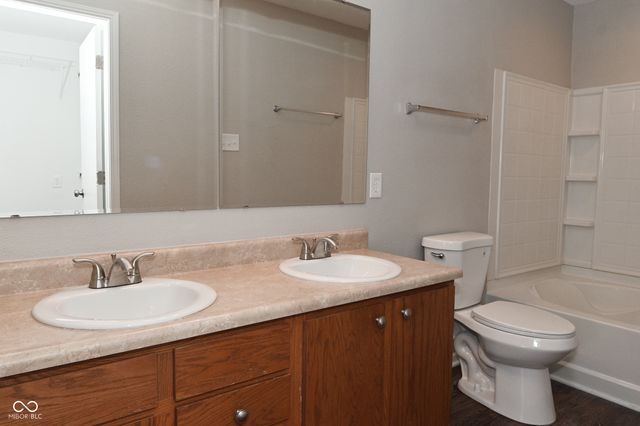 8441 Wheatfield Drive, Camby, IN 46113