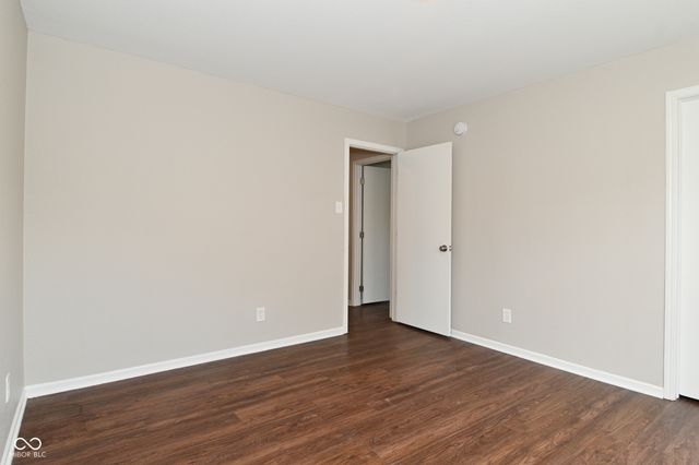 8441 Wheatfield Drive, Camby, IN 46113