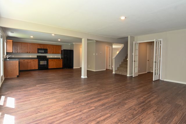 8441 Wheatfield Drive, Camby, IN 46113