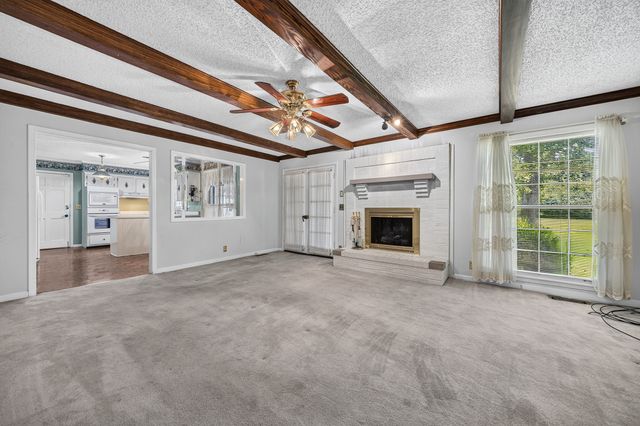 237 Shute Ln, Old Hickory, TN 37138