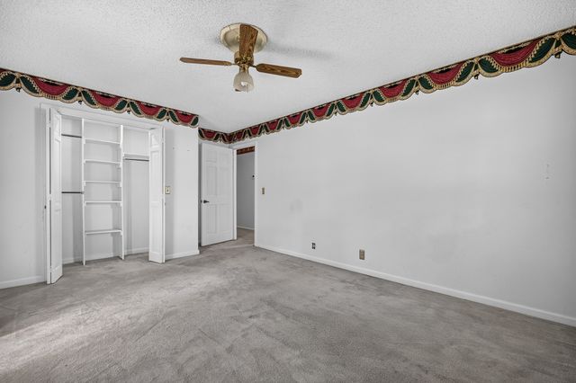 237 Shute Ln, Old Hickory, TN 37138