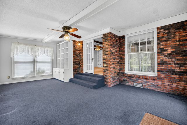 237 Shute Ln, Old Hickory, TN 37138
