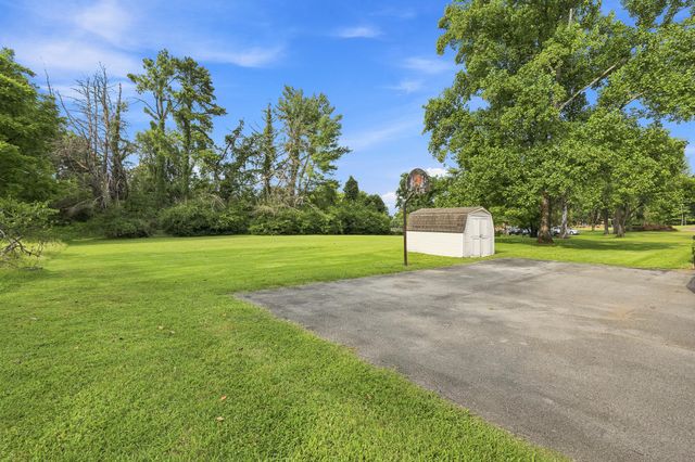 237 Shute Ln, Old Hickory, TN 37138