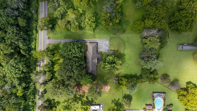 237 Shute Ln, Old Hickory, TN 37138