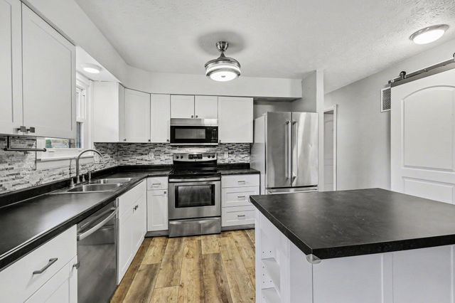 1917 Ransom Drive, Union, KY 41091