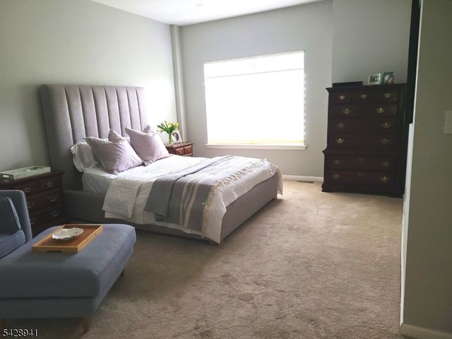 32 Allister Ct, Lincoln Park Boro, NJ 07035