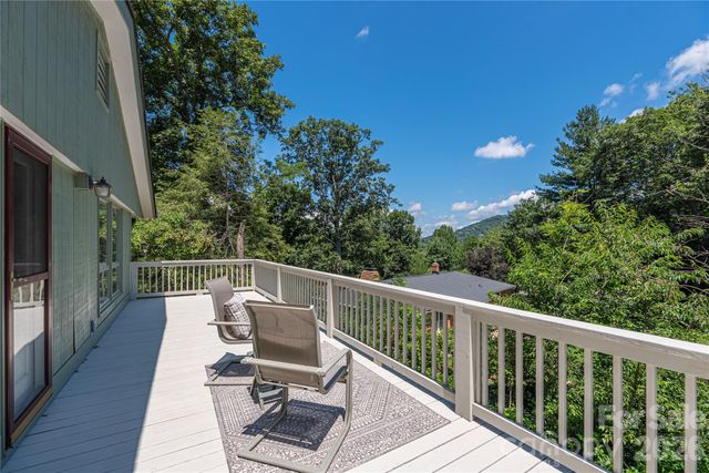 38 Forest View Drive, Asheville, NC 28804