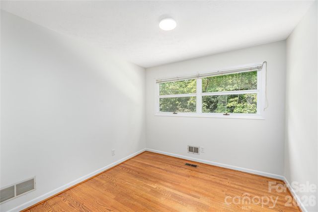 38 Forest View Drive, Asheville, NC 28804