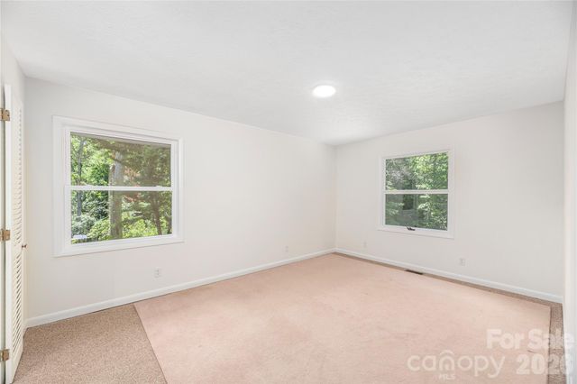 38 Forest View Drive, Asheville, NC 28804
