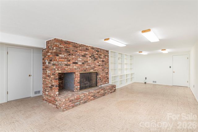 38 Forest View Drive, Asheville, NC 28804