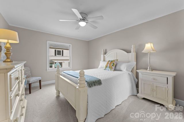 5941 Quail Hollow Road E, Charlotte, NC 28210
