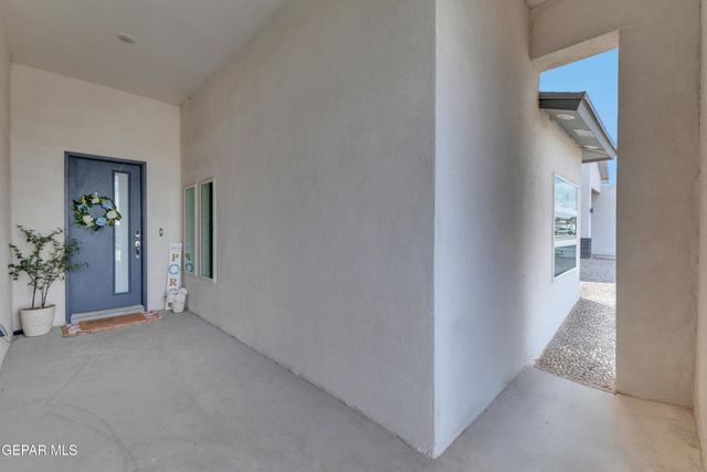 12048 Iron Hollow Street, Socorro, TX 79927