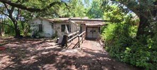 10802 Oswego Street, Houston, TX 77029