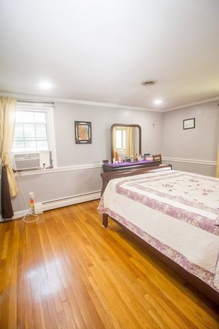 29 Rockland Cir, Brockton, MA 02301