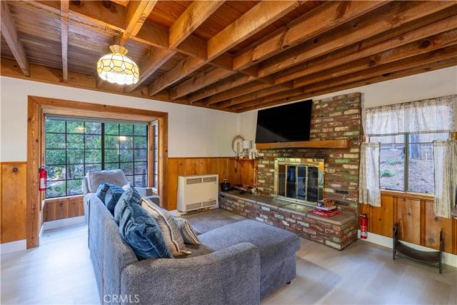 610 Clubhouse, Twin Peaks, CA 92391