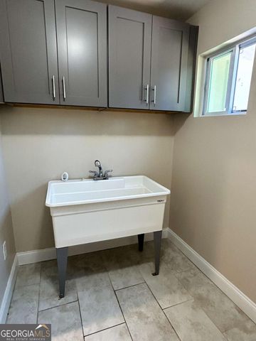 2152 Lilac Lane, Decatur, GA 30032