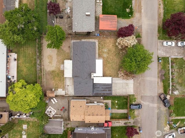 2231 Eastview Avenue NE, Bremerton, WA 98310